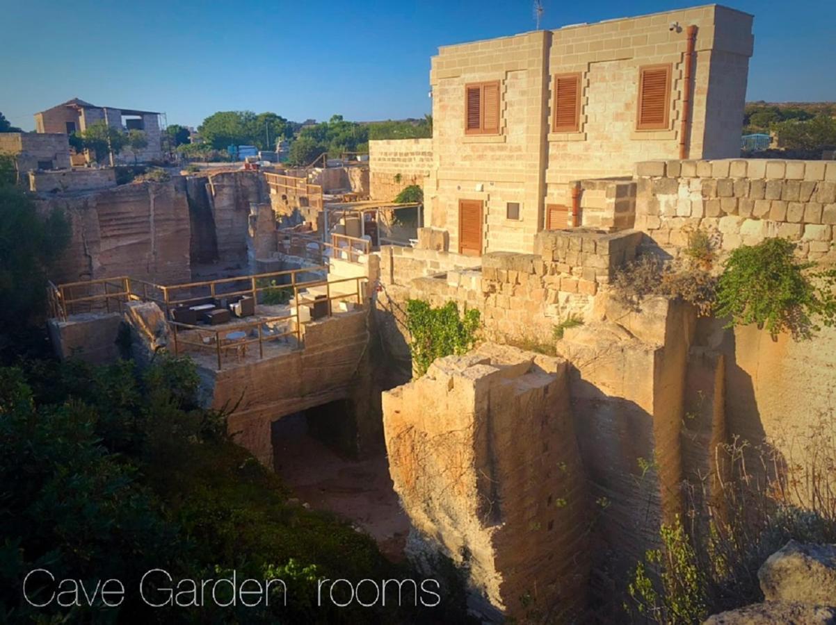 פאביננה Cave Garden Rooms מראה חיצוני תמונה