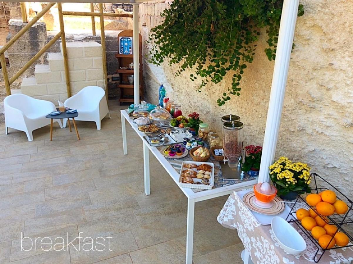 פאביננה Cave Garden Rooms מראה חיצוני תמונה